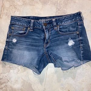 American Eagle Shortie Jean shorts size 6